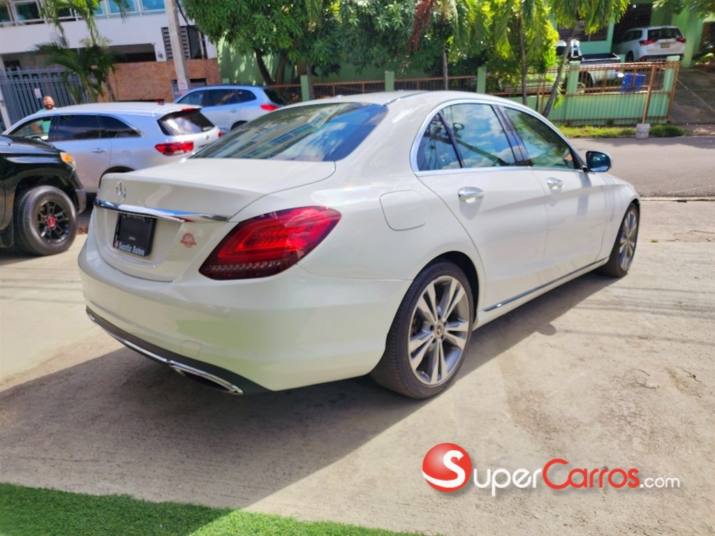 2019 Mercedes-Benz Clase C 300 — foto 4 / 10