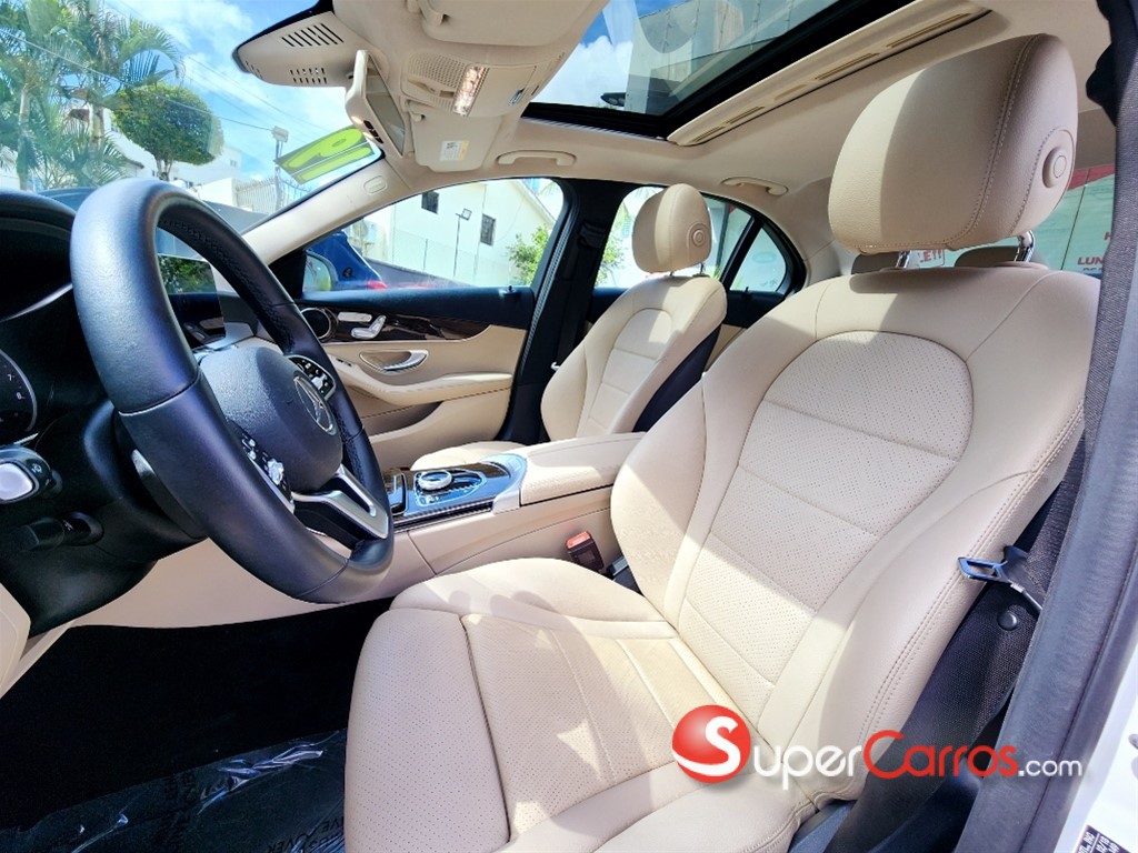 2019 Mercedes-Benz Clase C 300 — foto 8 / 10