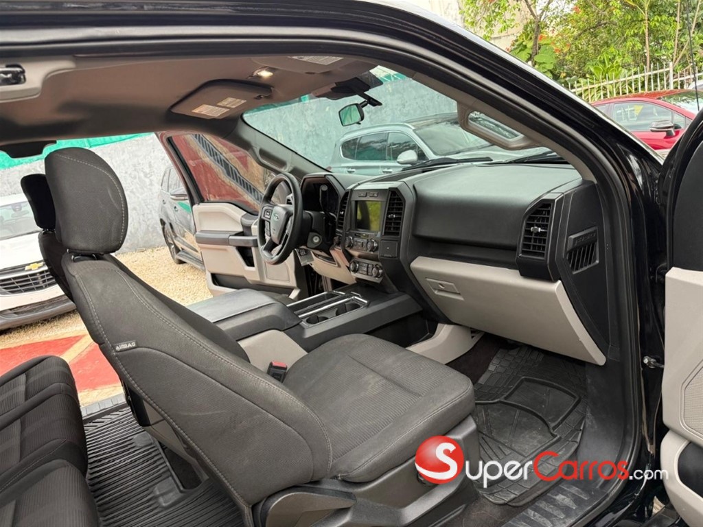 2019 Ford F 150 STX — foto 7 / 11