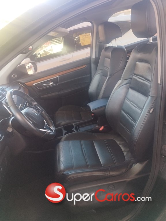 2019 Honda CR-V Touring — foto 2 / 9
