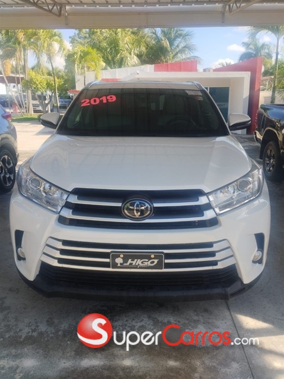 2019 Toyota Highlander XLE