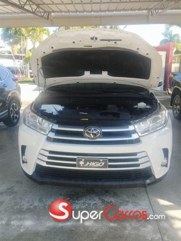 2019 Toyota Highlander XLE — foto 4 / 9