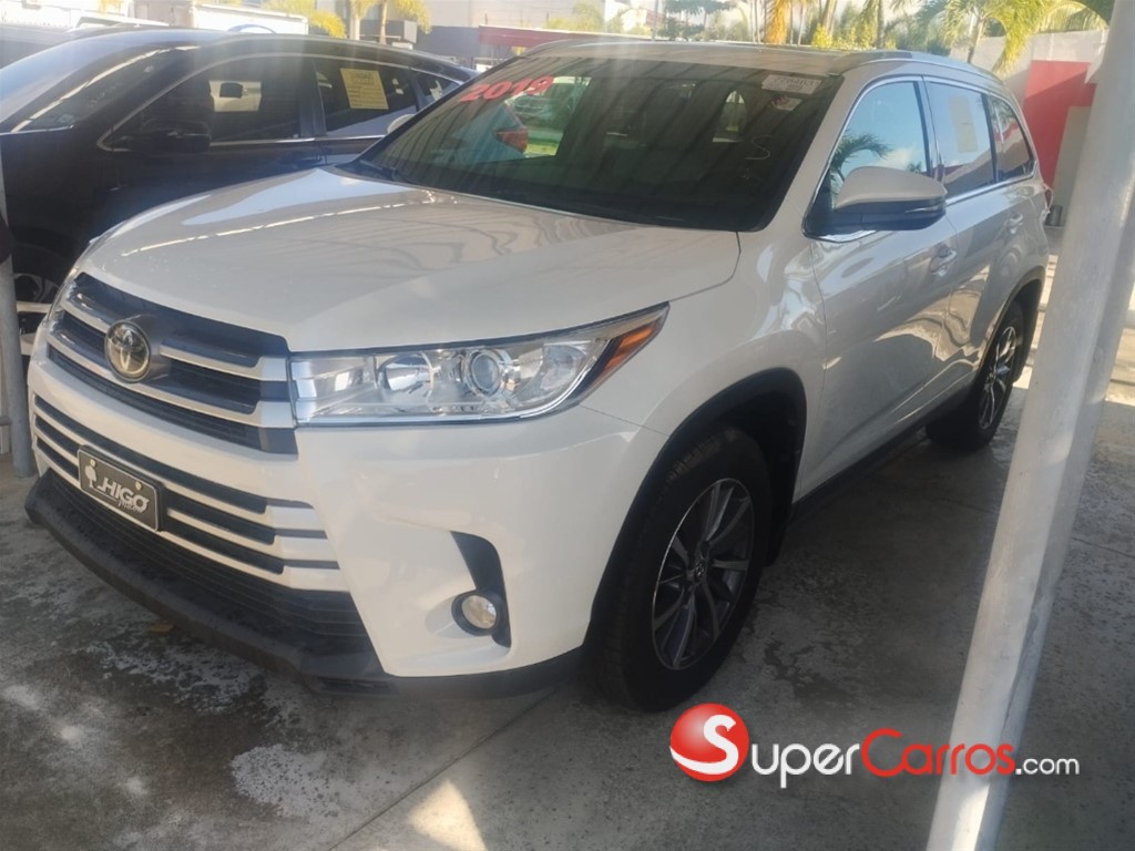 2019 Toyota Highlander XLE — foto 6 / 9