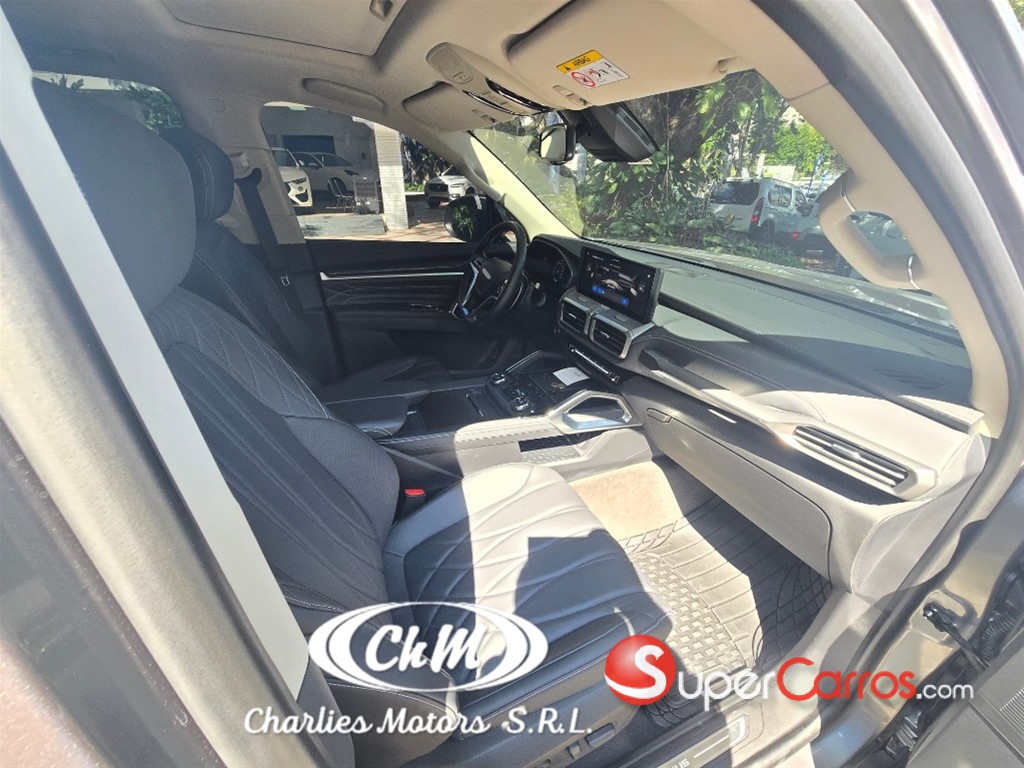 2026 Maxus D90 — foto 8 / 12