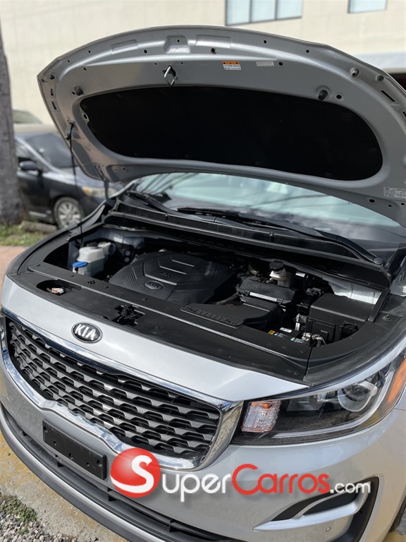 2020 Kia Sedona EX — foto 10 / 10