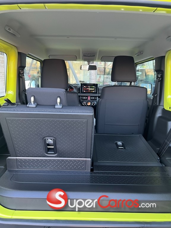 2026 Suzuki Jimny GLX — foto 6 / 8