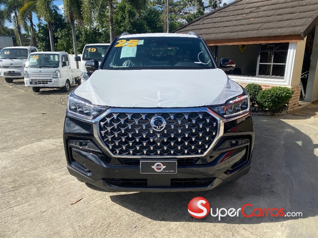 2025 KGM Rexton LIMITED — foto 3 / 9