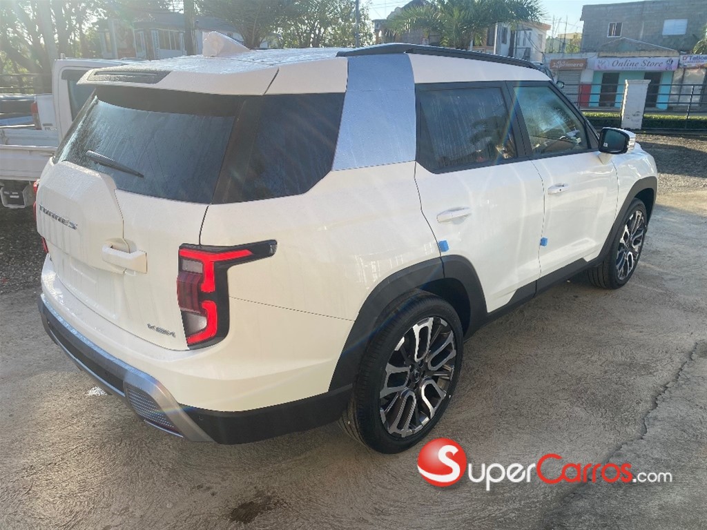 2025 KGM Torres ADVENTURE PLUS — foto 4 / 10
