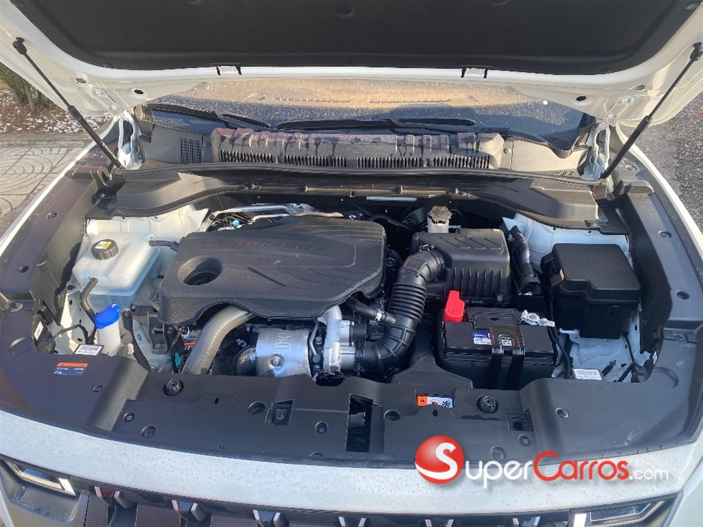 2025 KGM Torres ADVENTURE PLUS — foto 10 / 10