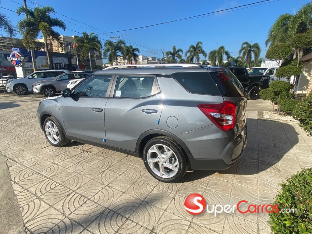2024 KGM Tivoli XLV — foto 3 / 10