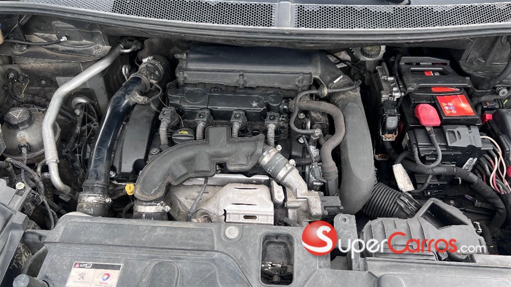 2018 Peugeot 3008 Allure — foto 2 / 12