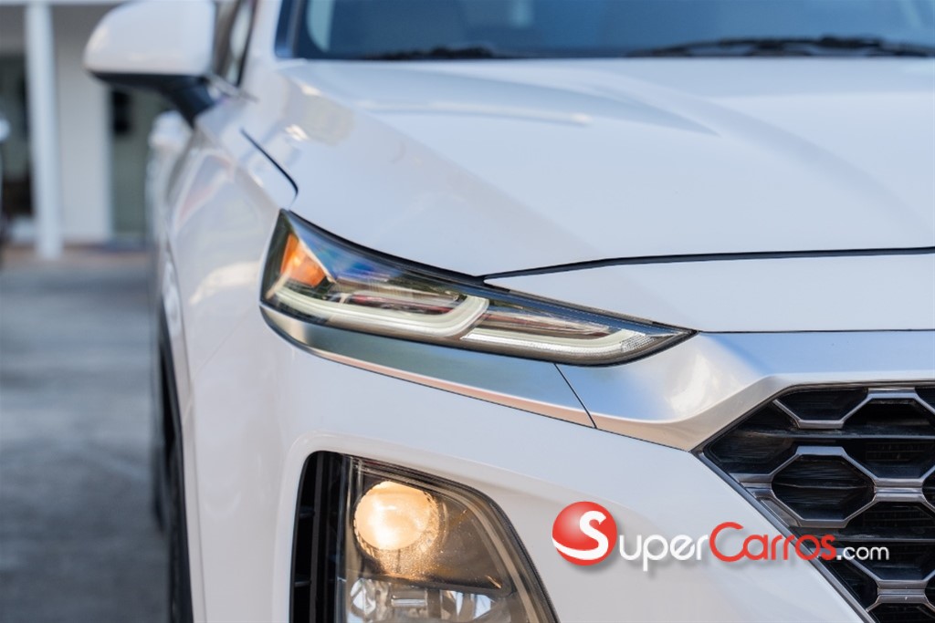 2019 Hyundai Santa Fe SE — foto 7 / 12