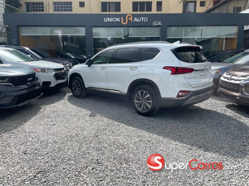 2020 Hyundai Santa Fe Limited — foto 8 / 12