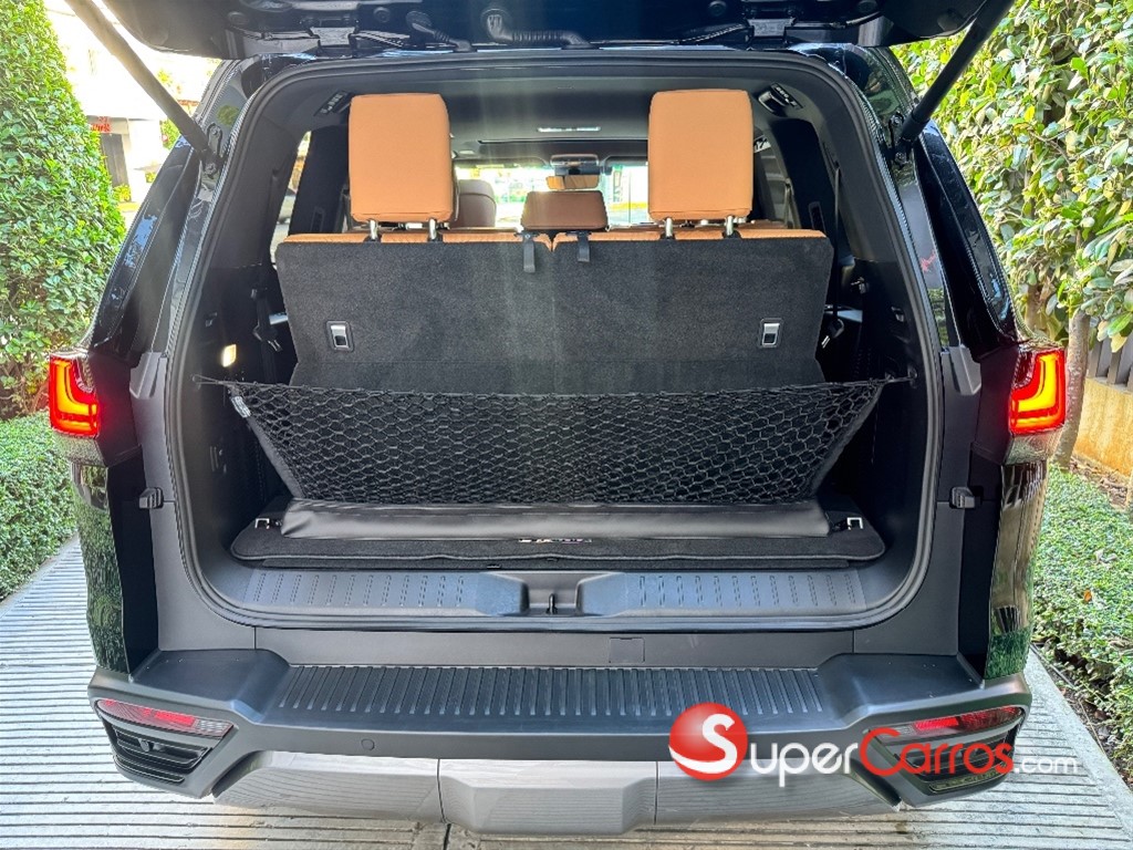 2024 Lexus LX 600 Luxury — foto 6 / 12
