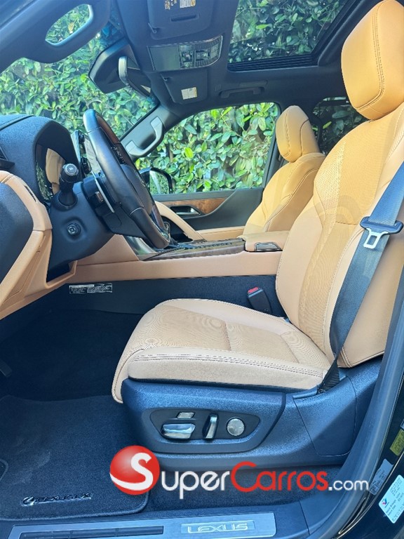 2024 Lexus LX 600 Luxury — foto 8 / 12