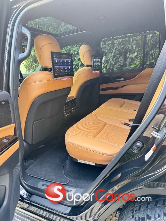 2024 Lexus LX 600 Luxury — foto 11 / 12