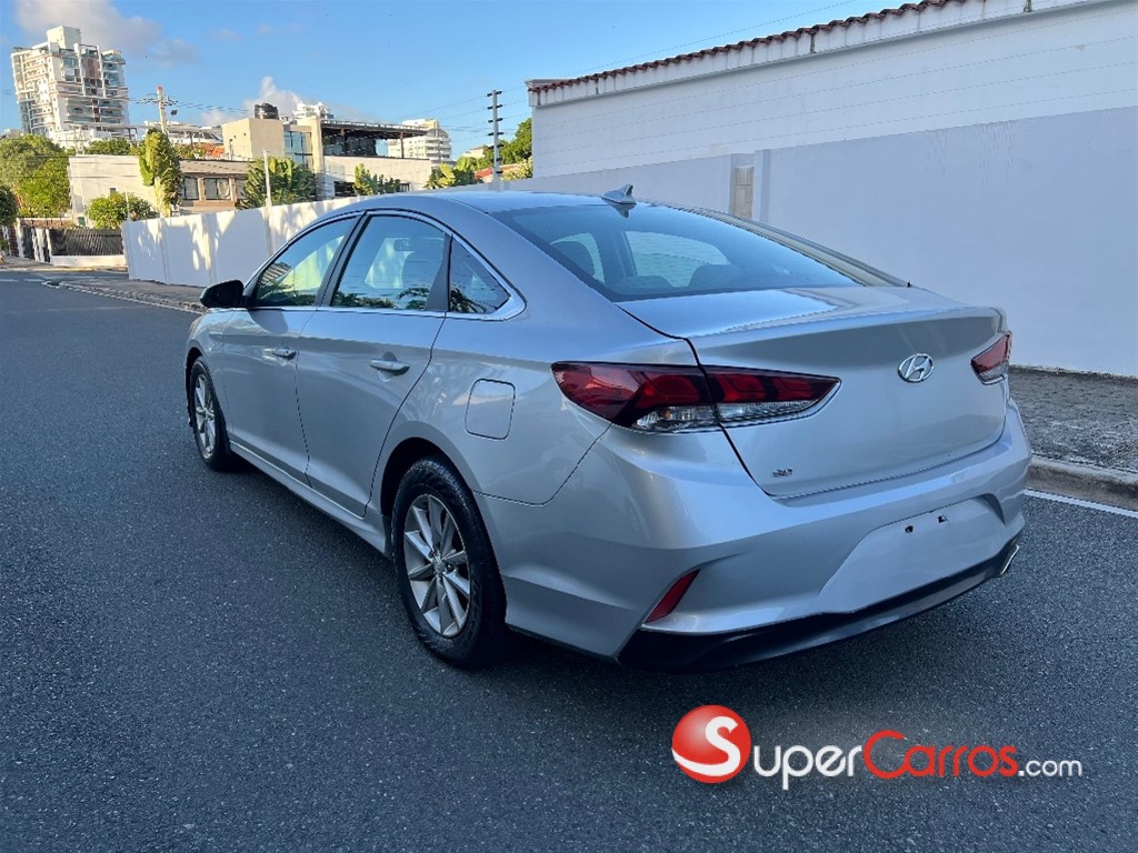 2019 Hyundai Sonata SE — foto 4 / 12