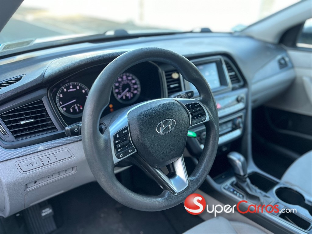 2019 Hyundai Sonata SE — foto 7 / 12