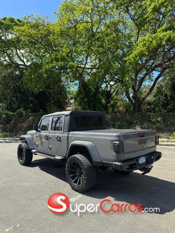 2021 Jeep Gladiator Sport — foto 2 / 12