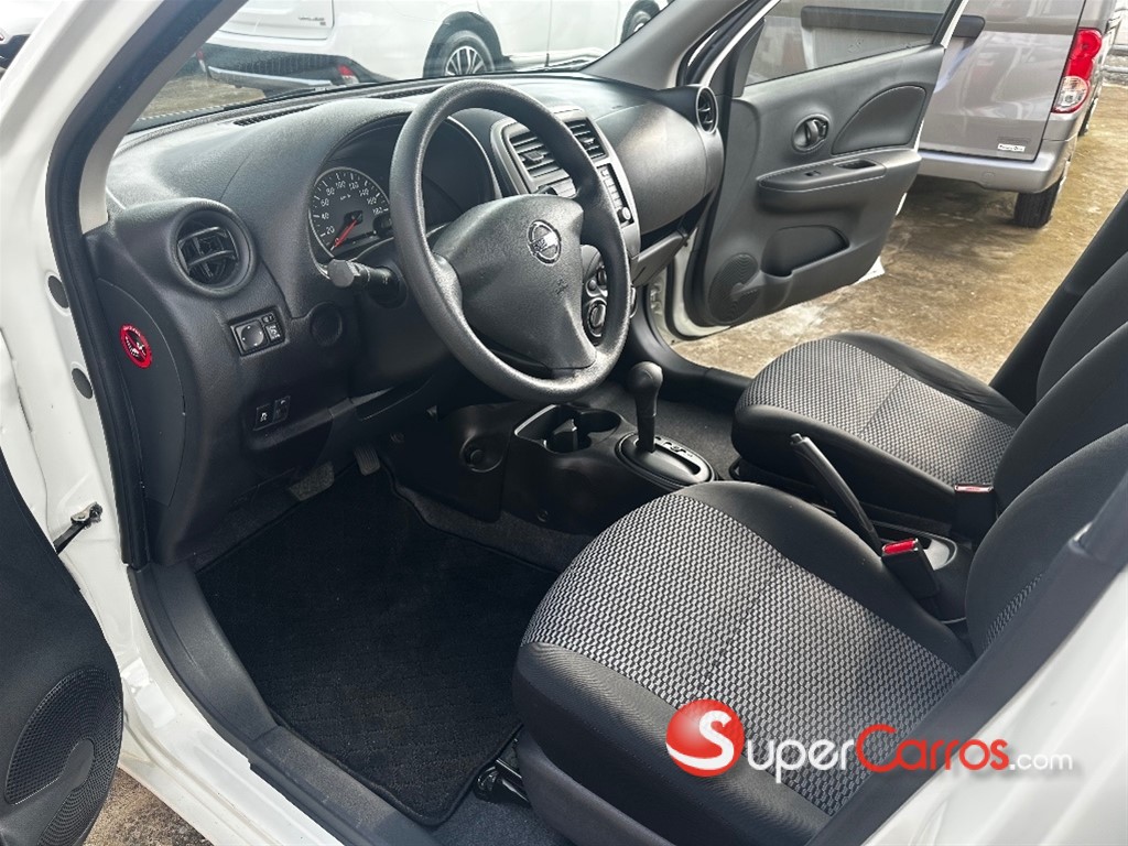 2020 Nissan March — foto 7 / 10