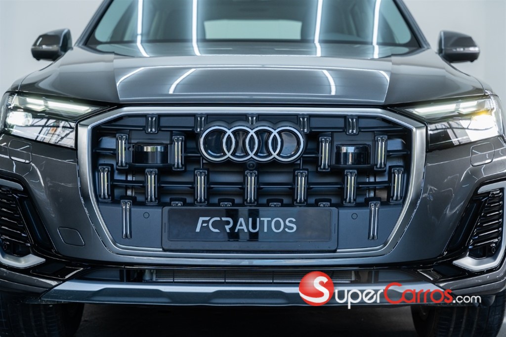2025 Audi Q7 45 TFSI Quattro Design Plus — foto 10 / 12