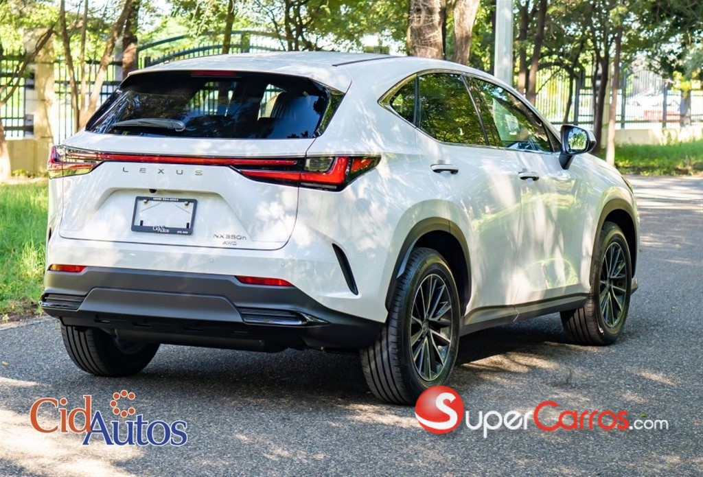 2026 Lexus NX 350 Hybrid — foto 3 / 12