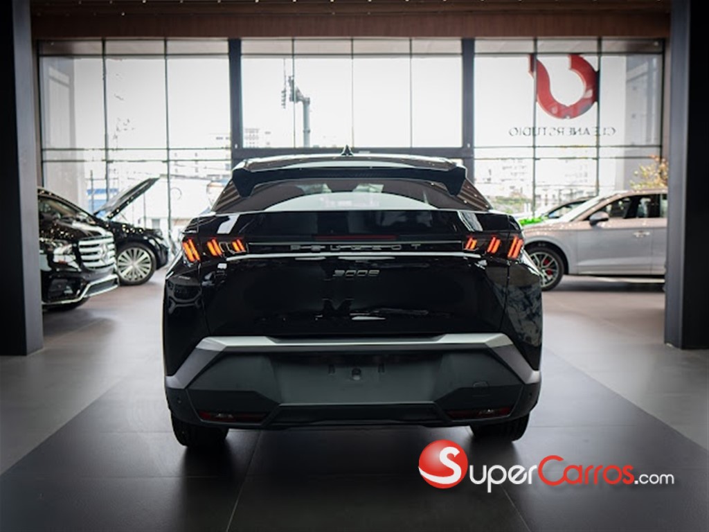 2025 Peugeot 3008 GT Line — foto 4 / 12