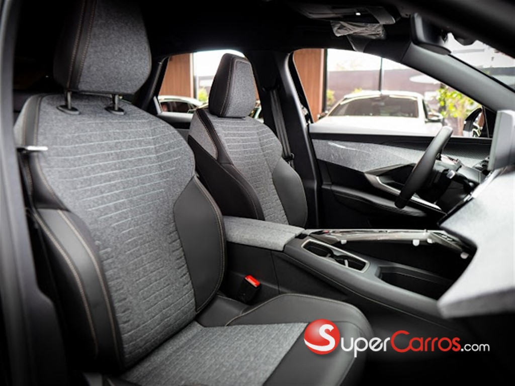 2025 Peugeot 3008 GT Line — foto 7 / 12