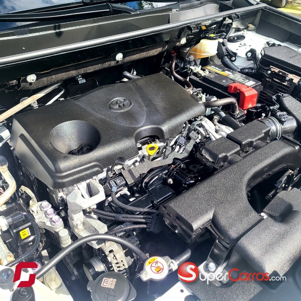 2020 Toyota RAV4 LE — foto 12 / 12