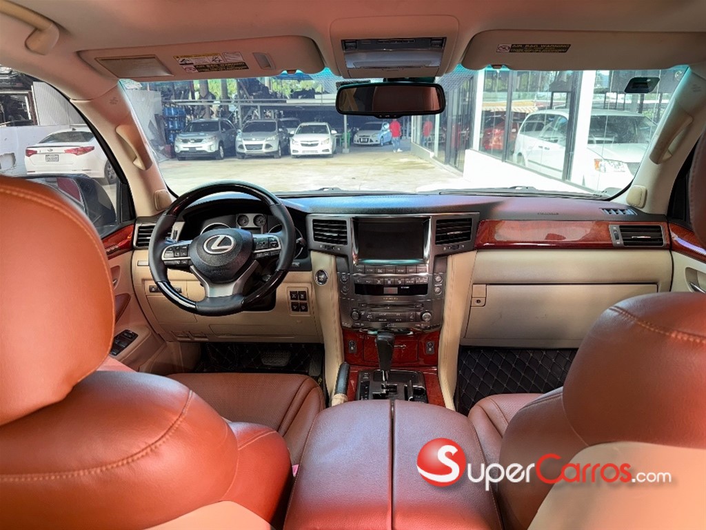 2009 Lexus LX 570 Super Sport — foto 9 / 10
