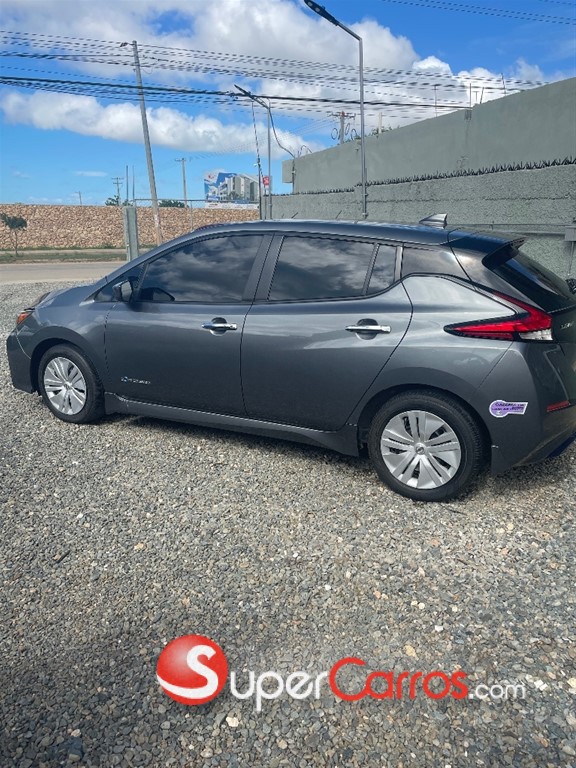 2019 Nissan Leaf — foto 3 / 7