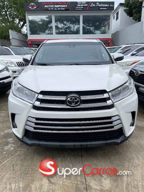 2019 Toyota Highlander XLE — foto 2 / 9