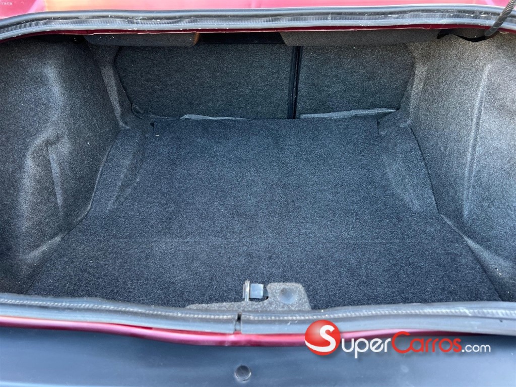 2019 Dodge Challenger SXT — foto 11 / 12