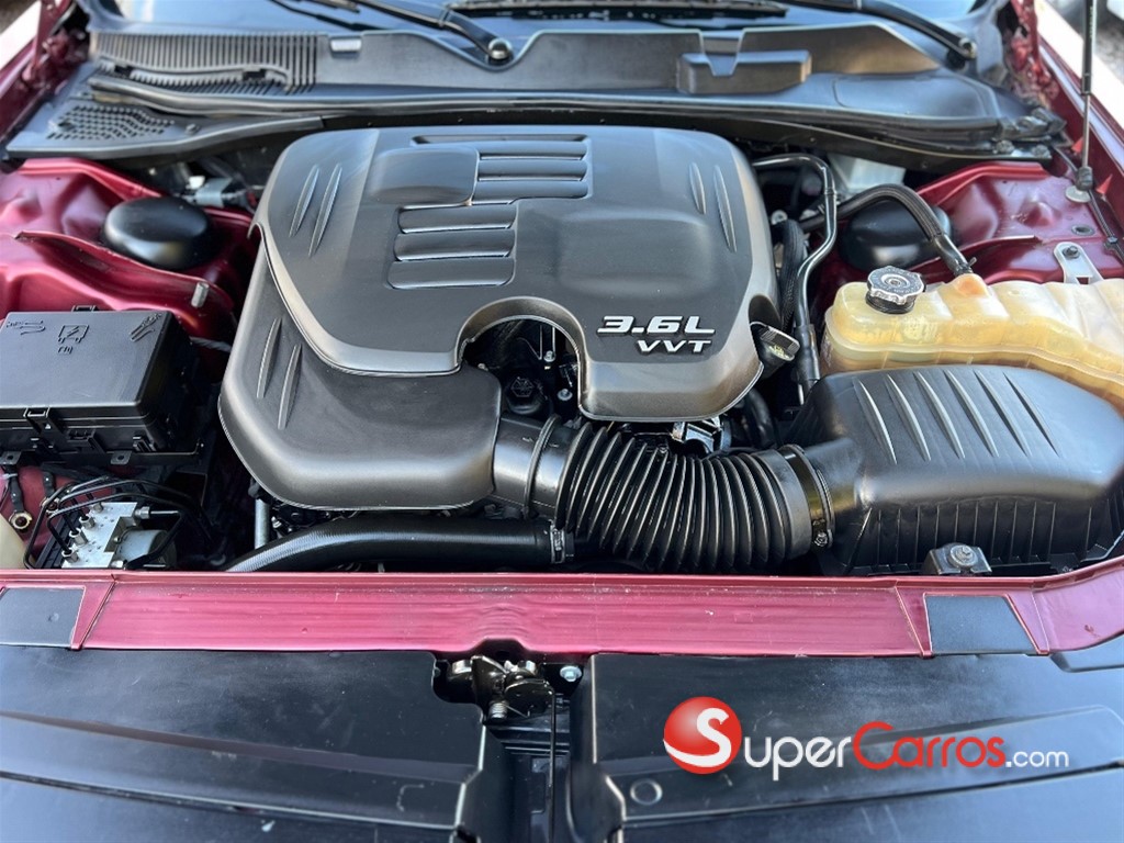 2019 Dodge Challenger SXT — foto 12 / 12