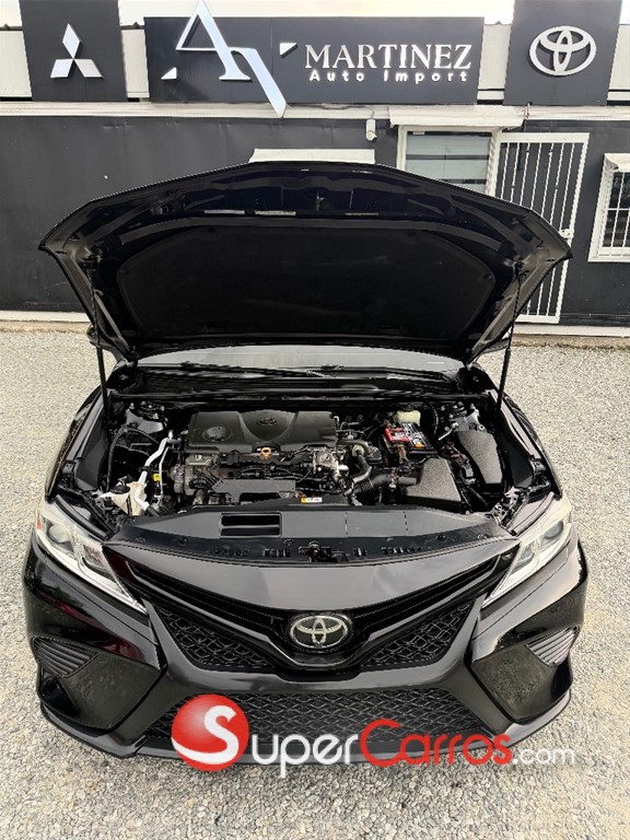 2018 Toyota Camry SE — foto 10 / 10