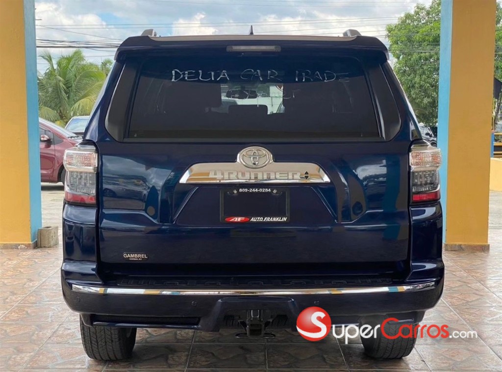 2018 Toyota 4 Runner Limited — foto 4 / 10