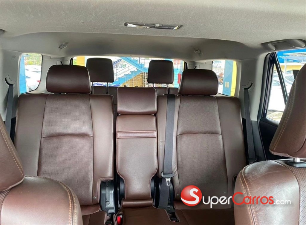 2018 Toyota 4 Runner Limited — foto 8 / 10