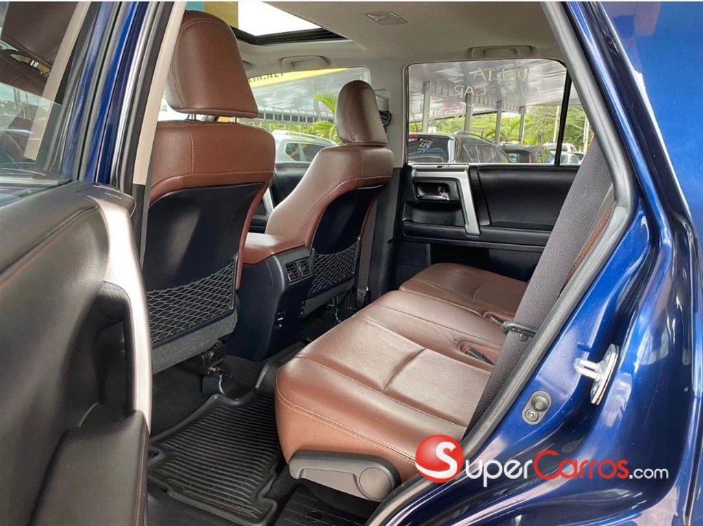 2018 Toyota 4 Runner Limited — foto 9 / 10