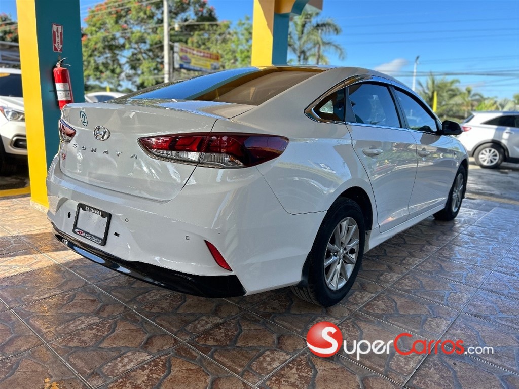2021 Hyundai Sonata New Rise — foto 5 / 9