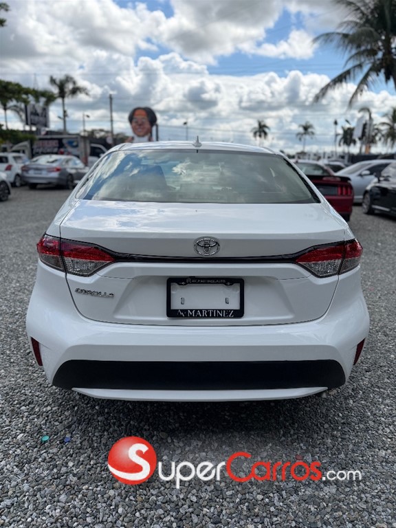 2021 Toyota Corolla LE — foto 5 / 10