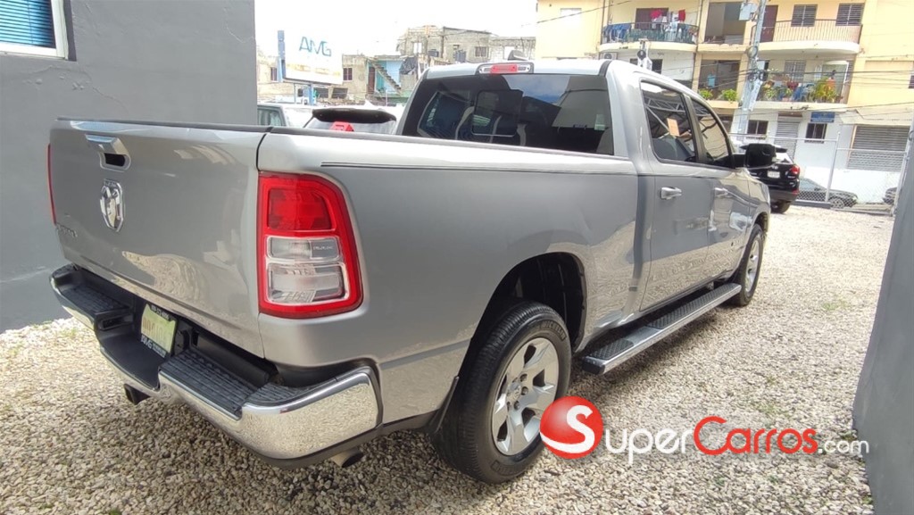2019 Dodge Ram 1500 — foto 3 / 9
