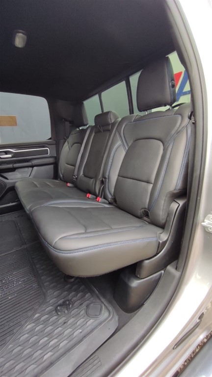 2019 Dodge Ram 1500 — foto 7 / 9