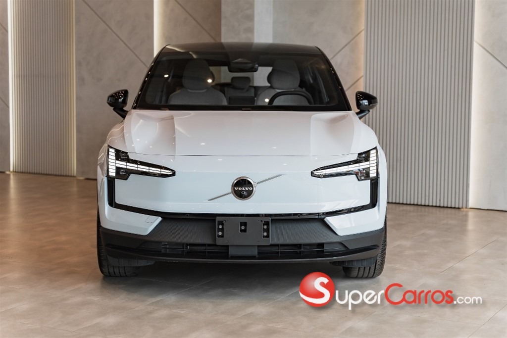 2025 Volvo EX30 ULTRA — foto 2 / 11