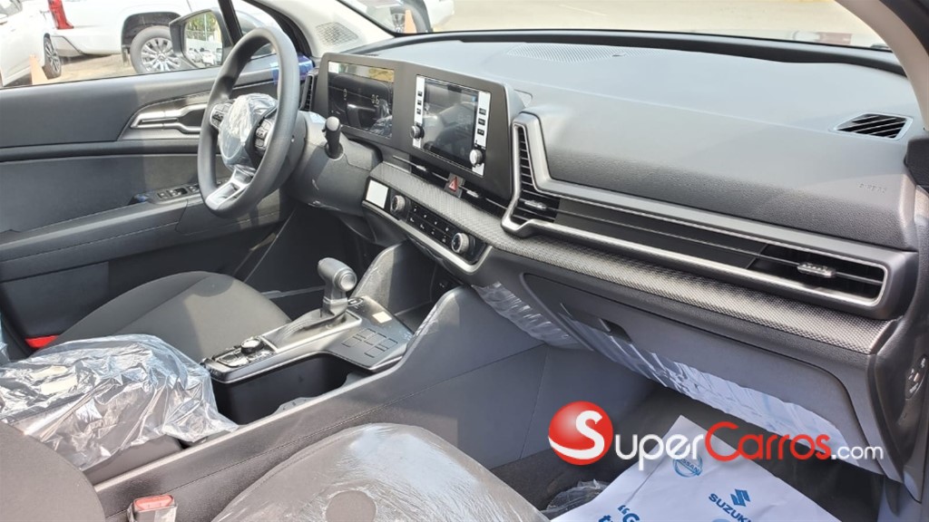 2025 Kia Sportage Sport — foto 6 / 9