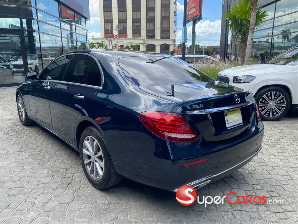 2017 Mercedes-Benz Clase E 250 — foto 12 / 12