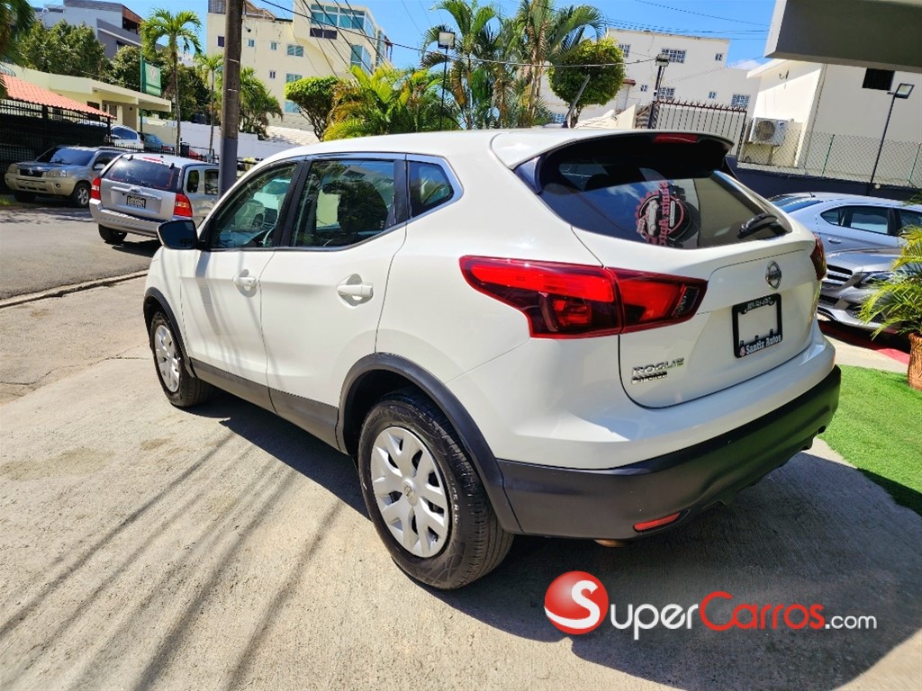 2019 Nissan Rogue Sport — foto 4 / 9