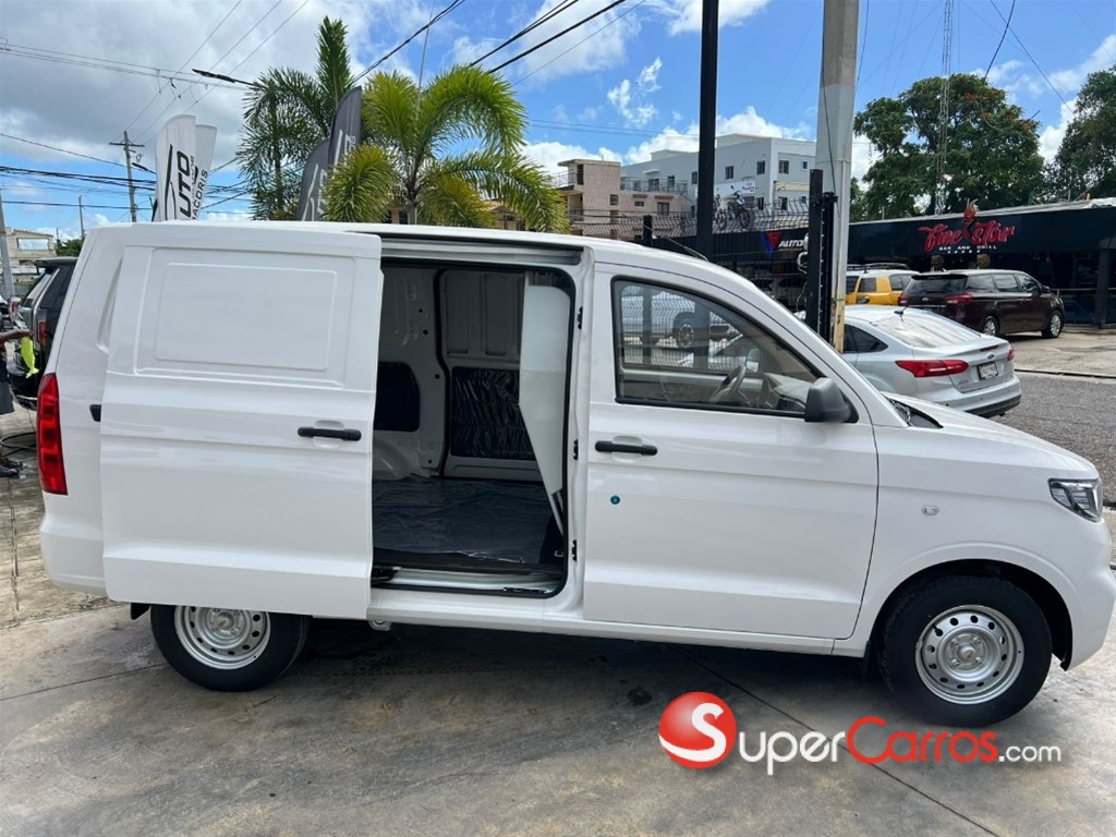 2025 Chevrolet N400 Cargo — foto 5 / 9