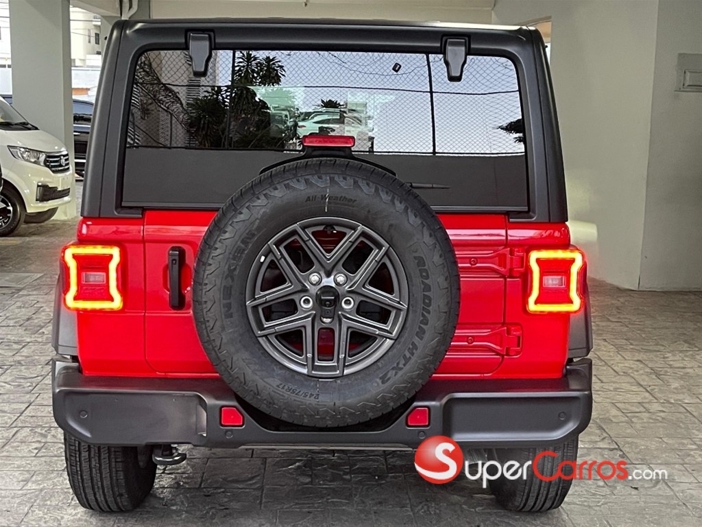 2026 Jeep Wrangler Sport — foto 3 / 10