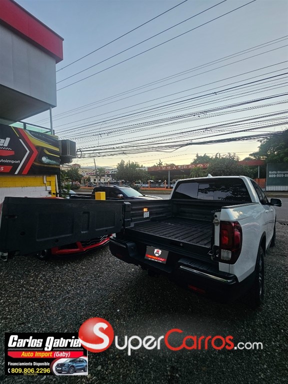 2020 Honda Ridgeline RTL-E — foto 10 / 12