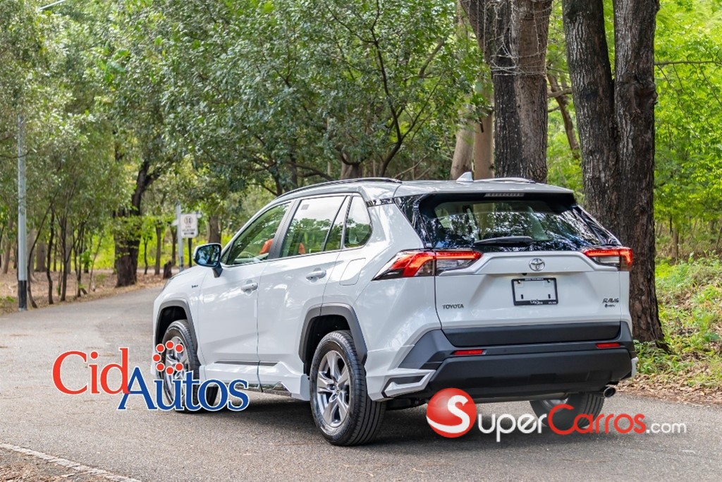 2026 Toyota RAV4 Sport — foto 4 / 9